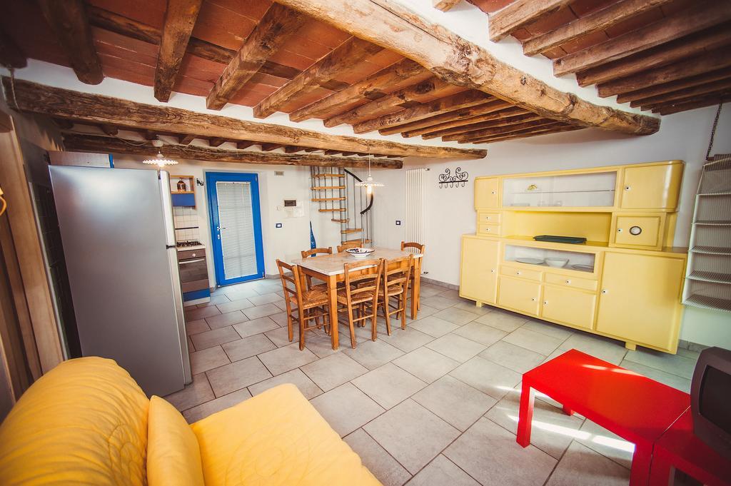 Casa Vacanze Al Settimo Cielo Massa  Eksteriør billede